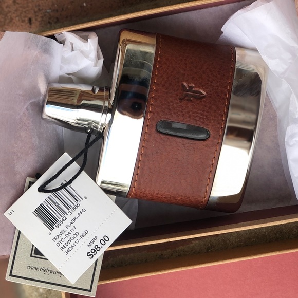 🆕Frye Travel Flask // redwood (great gift!) - Picture 5 of 10